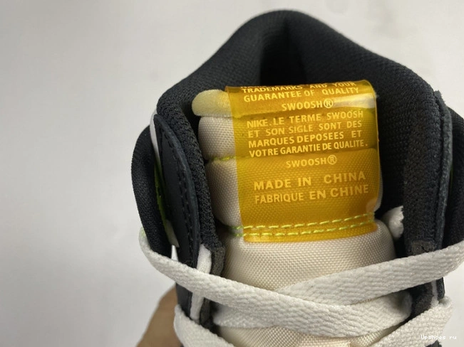 Retro 'Volt High Air Jordan  555088-118 Gold' 1 OG 1215